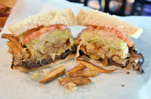 Primanti Bros food