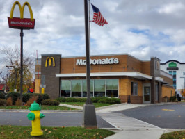 Mcdonald's outside