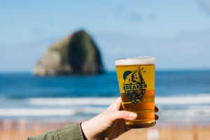 Pelican Brewing Company Pacific City food