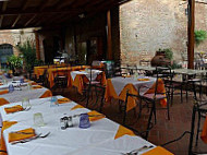 La Torre Di Monte Oliveto food