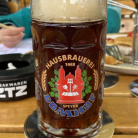 Domhof-Hausbrauerei food