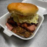 Dwayne's -b-que Cibo