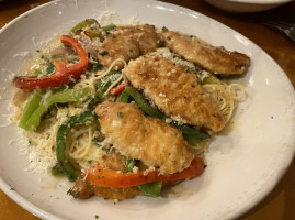 Olive Garden food