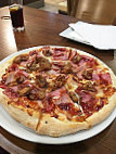 Cerveceria Rico Pizzeria food