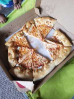 Pizza Hut food