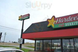 Hardee's outside