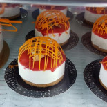 Cono E Coppetta Gelateria Artigianale food