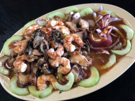 Mariscos Los Dorados food