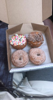 Da Vinci's Donuts food