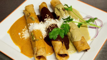 Flautas inside