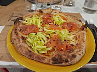 Pizzeria Acqua E Farina food