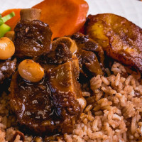 Golden Krust Caribbean food