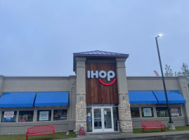 Ihop outside