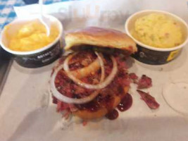 Dickey's Barbecue Pit food