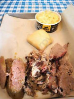 Dickey's Barbecue Pit food