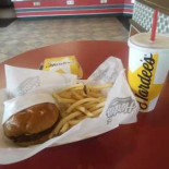 Hardee's Cibo