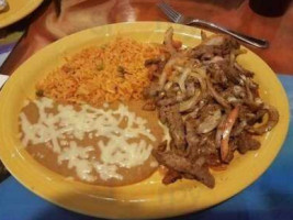 Los Jaripeos food