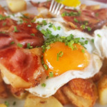 Knappenstube Comida