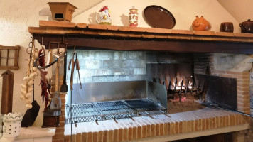 Osteria Braceria I Pini inside