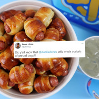 Auntie Anne's food