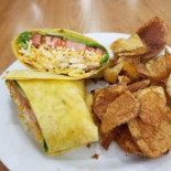 E's Hideaway Cibo