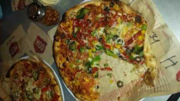 Mod Pizza food