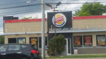 Burger King outside