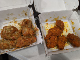 Buffalo Wild Wings food