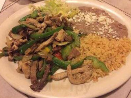 Herby's El Mexicano food