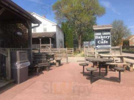 Amana Colonies Popcorn Ice Cream Company outside