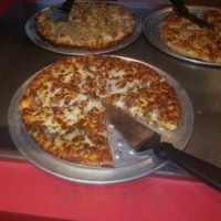 Hot Rod's Pizza food