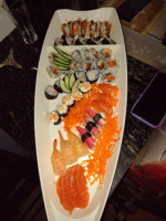 Hoshi Sushi food