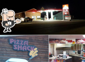 Pizza Shack outside