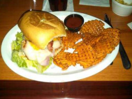 Jackie's Brickhouse food