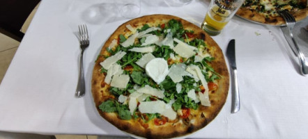 Pizzeria Il Faro food