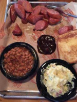 Smokin' Jo's Bbq Shack food