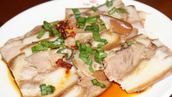 Lao Xiang food