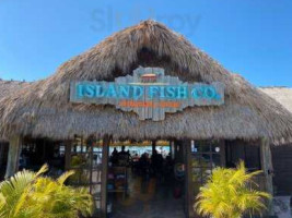 Island Fish Company outside