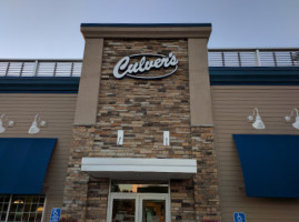 Culver's inside