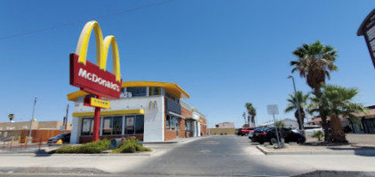 Mcdonald's outside