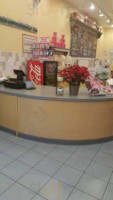 Marble Slab Creamery inside