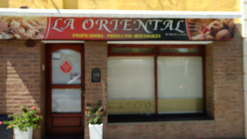 Panadería La Oriental inside