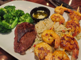 Longhorn Steakhouse food