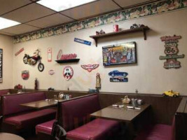 Arlenes Diner Incorporated food