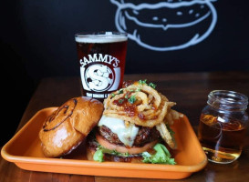 Sammy's Craft Burgers Beers food