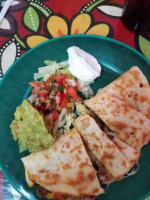 El Sombrero Mexican Grill food