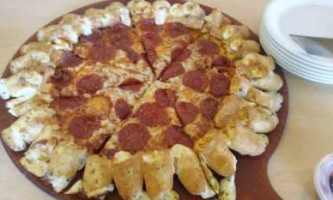 Pizza Hut food