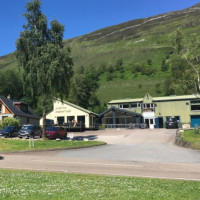 Lochleven Seafood Café outside