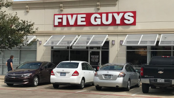 Five Guys food