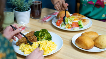 Golden Corral Buffet Grill food